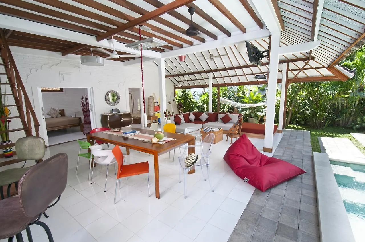 3Br Villa Hari - Minggu Villas Seminyak
