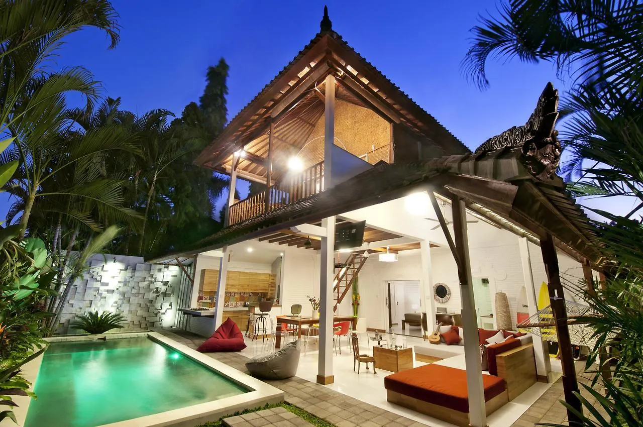 3Br Villa Hari - Minggu Villas Seminyak  Seminyak (Bali)